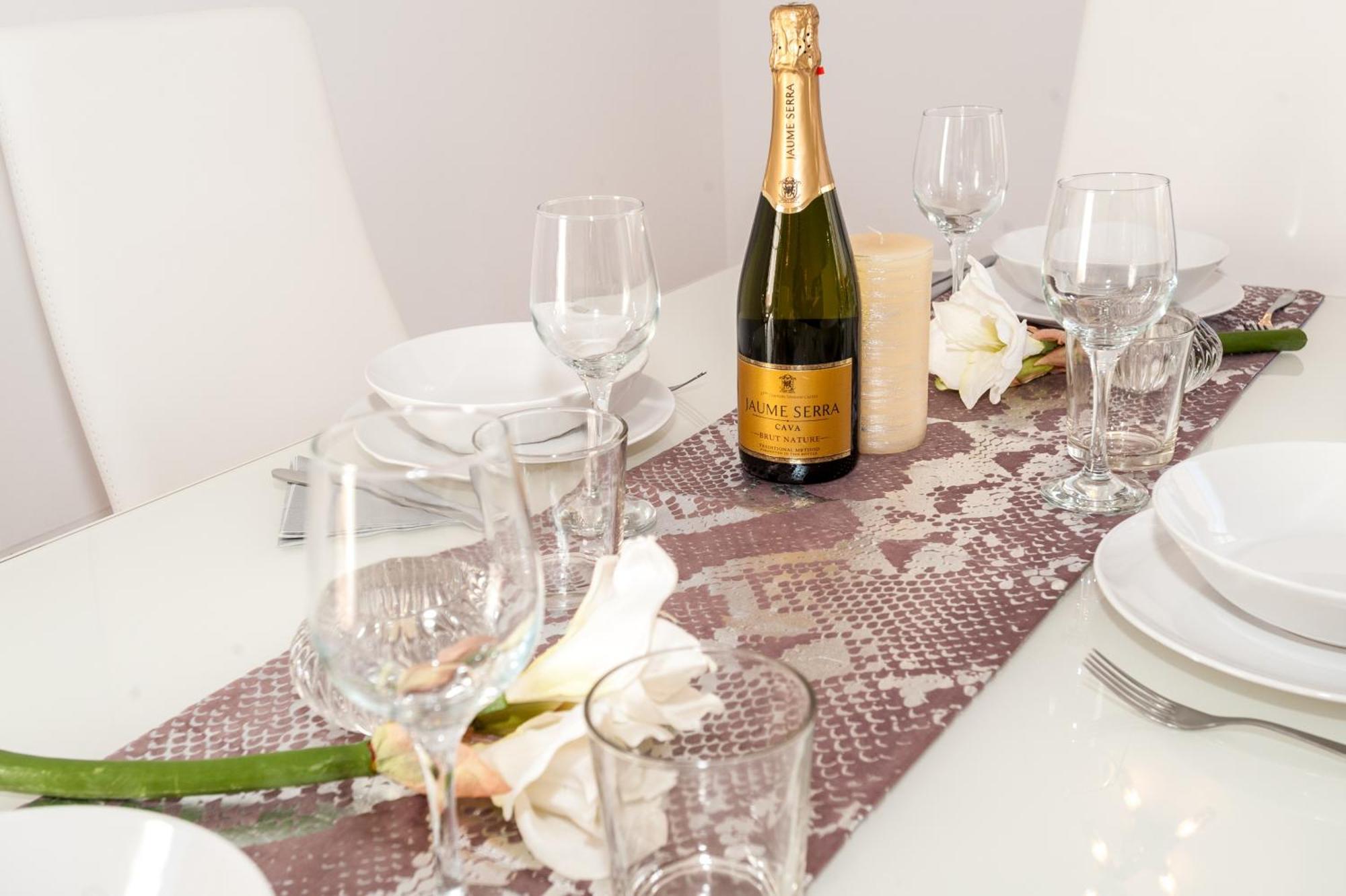 Villa Vanesa Luxury Private Villa With A Heated Pool, 4 Bedrooms And 4 Bathrooms Costa Adeje  Eksteriør bilde