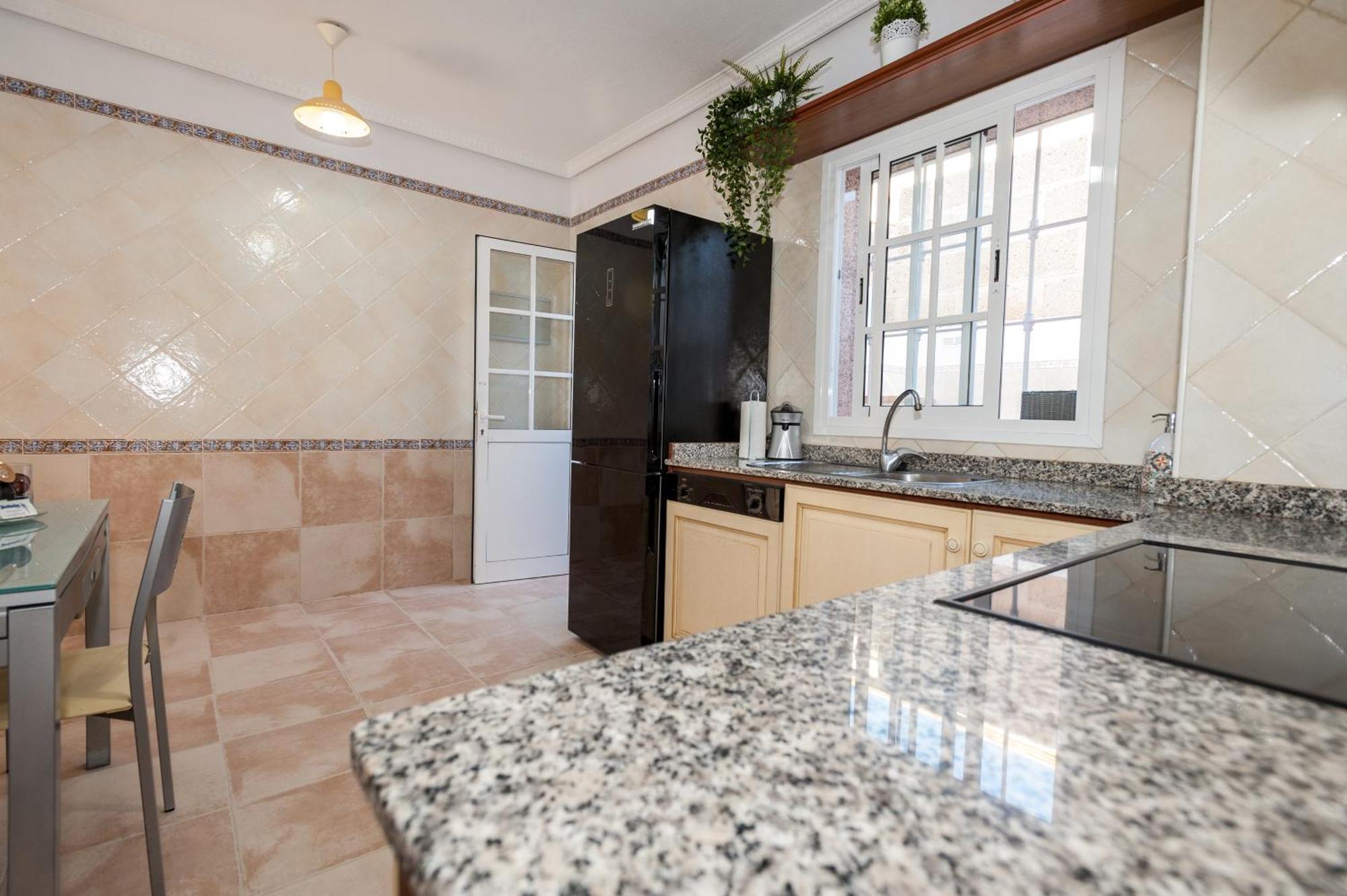 Villa Vanesa Luxury Private Villa With A Heated Pool, 4 Bedrooms And 4 Bathrooms Costa Adeje  Eksteriør bilde